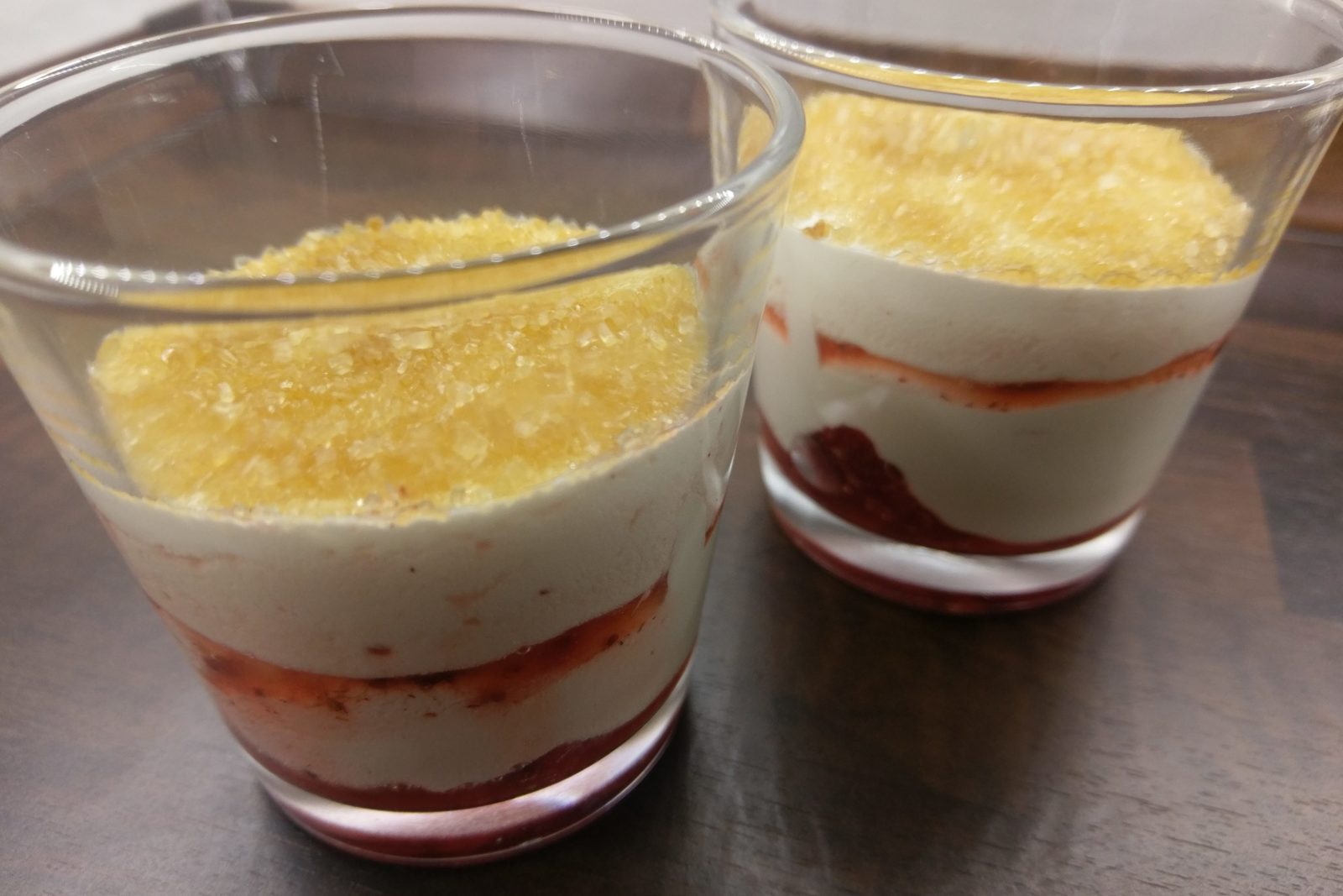Erdbeer-Sahne-Dessert im Glas - JB&amp;#39;s Rezeptomat